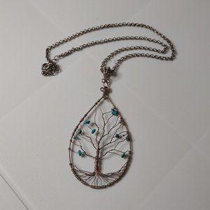 Silver Tone And Blue Tree Of Life Pendant Necklace 19.5 Inches Long